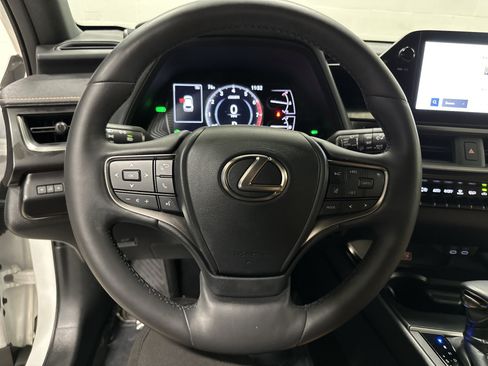 Certified 2023 Lexus UX 250h AWD w/ Premium Package image 18