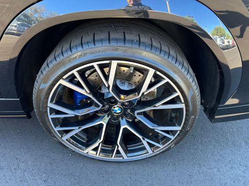 Used 2022 BMW X6 M image 21