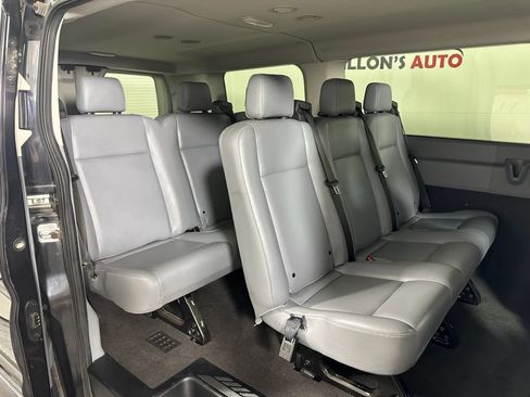 Used 2019 Ford Transit 150 XL RWD image 10