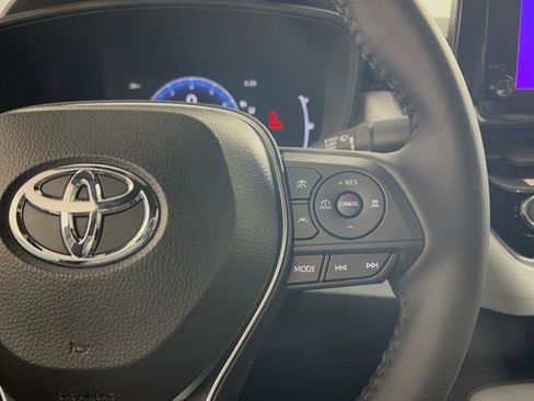 New 2026 Toyota Corolla SE image 18