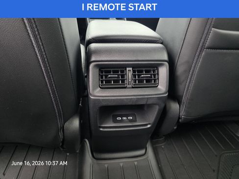 Used 2025 Honda CR-V EX-L image 18