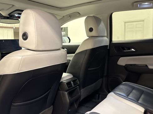 Used 2024 Honda Prologue Touring image 13