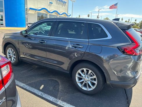 Used 2024 Honda CR-V EX-L image 5