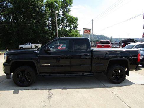 Used 2017 GMC Sierra 1500 SLE w/ Elevation Edition AWD/4WD image 2