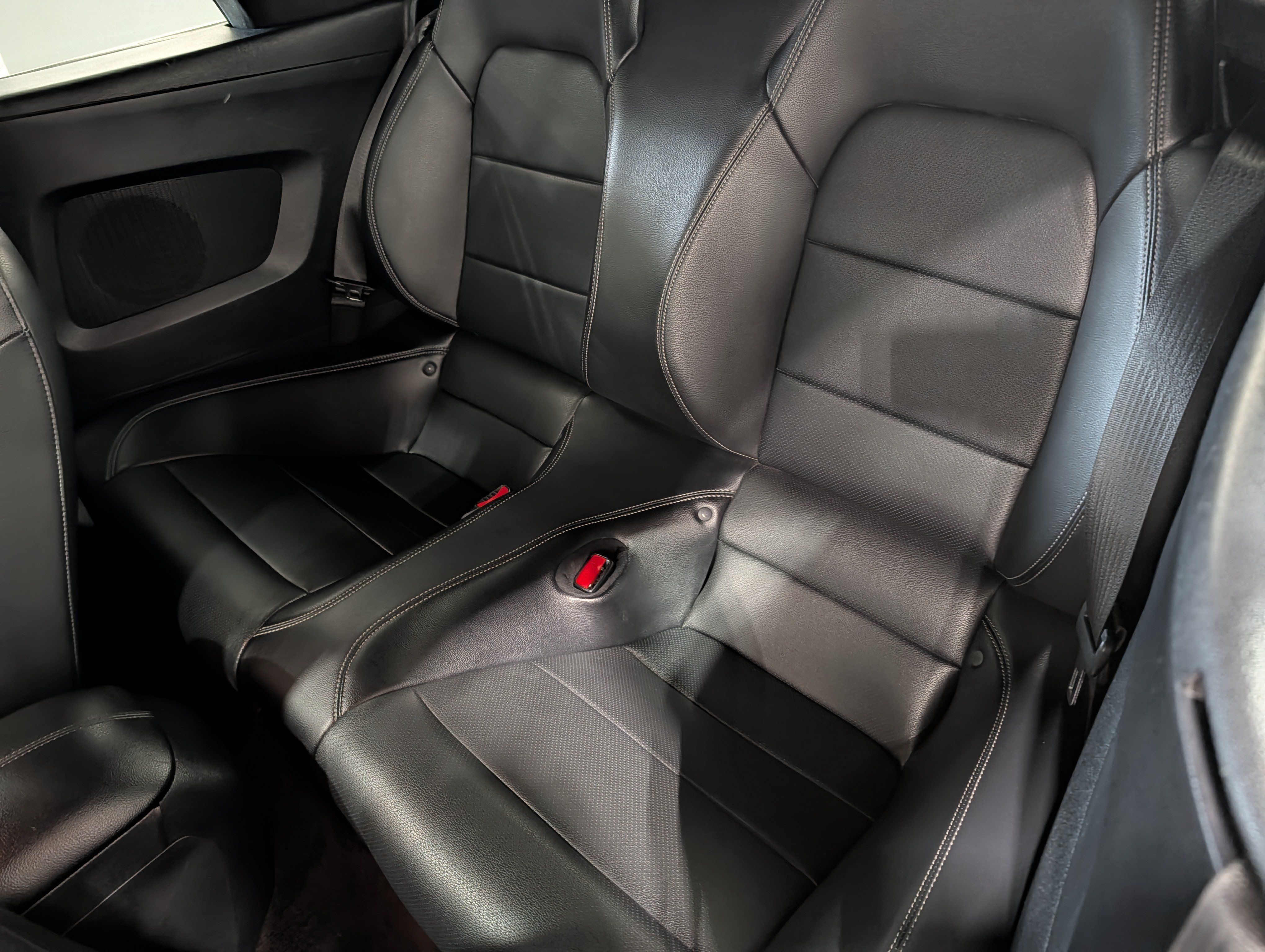 Used 2015 Ford Mustang Premium RWD image 15