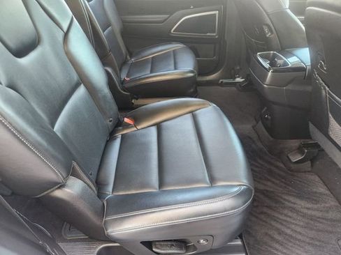 Used 2025 Kia Telluride S image 30