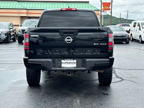 Used 2023 Nissan Frontier SV w/ Tow Package AWD/4WD image 4