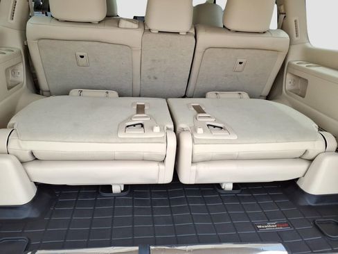 Used 2018 Lexus LX 570 4WD w/ Luxury Package image 28