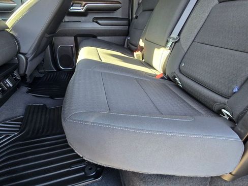 Used 2024 GMC Sierra 1500 Elevation image 11