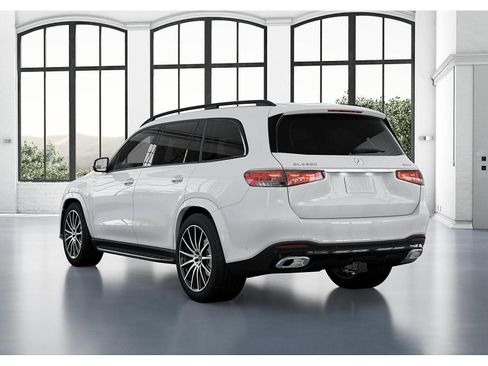 New 2026 Mercedes-Benz GLS 580 4MATIC image 28
