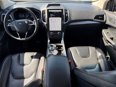 Used 2022 Ford Edge Titanium w/ Equipment Group 301A image 25