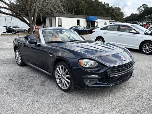 Used 2019 FIAT 124 Spider Lusso w/ Convenience Group image 7