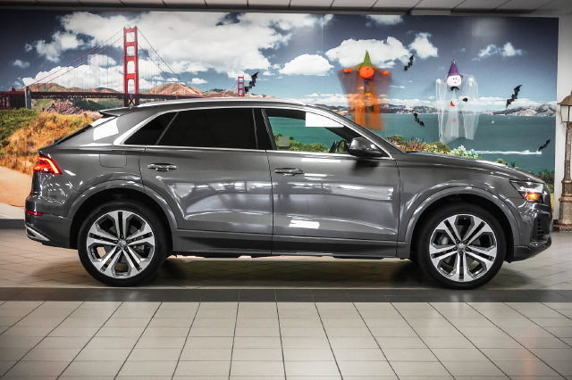 Used 2019 Audi Q8 Prestige AWD/4WD image 5