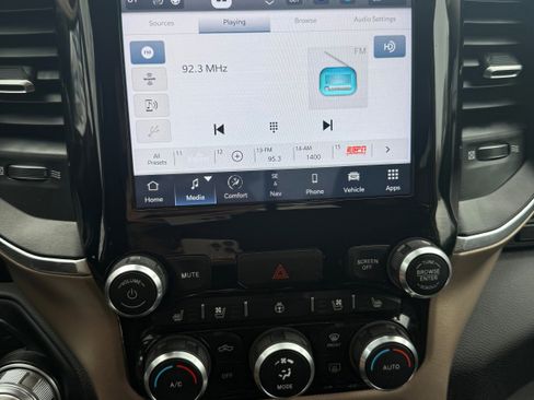 Certified 2022 RAM 2500 Laramie image 7