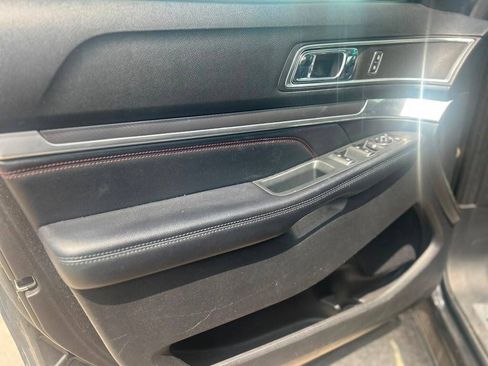 Used 2016 Ford Explorer Sport AWD/4WD image 10