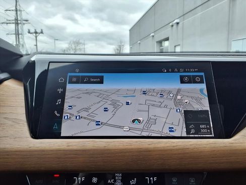 Used 2023 Audi e-tron GT Premium Plus image 14