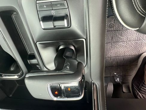 Used 2024 GMC Sierra 1500 AT4X image 29