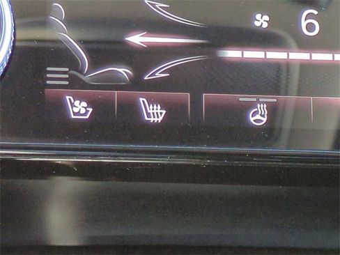 Used 2022 Genesis GV80 2.5T w/ Prestige Package 05 image 24