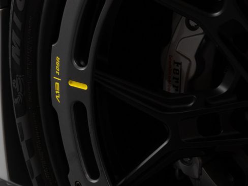 Used 2018 Ferrari 488 Spider image 16