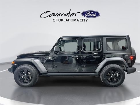 Used 2019 Jeep Wrangler Unlimited Sport image 5