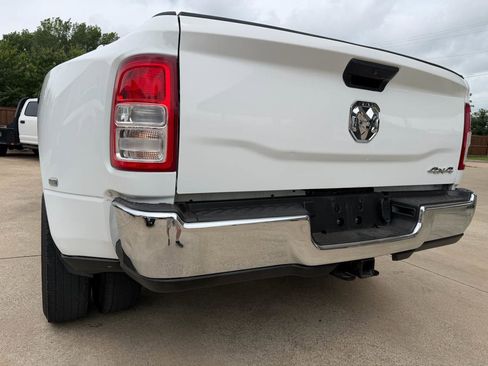 Used 2022 RAM 3500 Tradesman AWD/4WD image 12