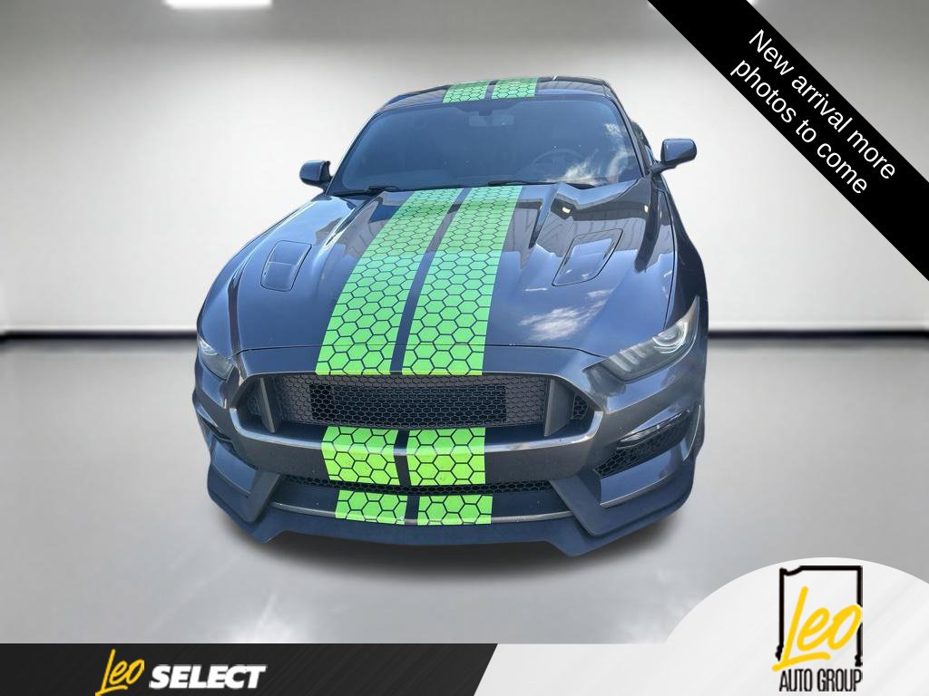 Used 2017 Ford Mustang GT Premium w/ GT Performance Package RWD image 4