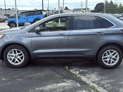Used 2023 Ford Edge SEL w/ Convenience Package AWD/4WD image 4