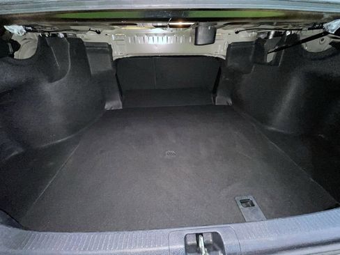 Used 2022 Toyota Camry LE image 26