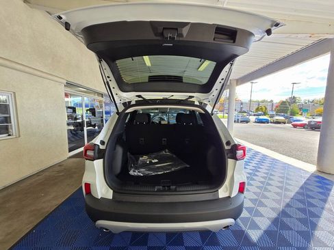 New 2025 Ford Escape Active w/ Cold Weather Package image 7