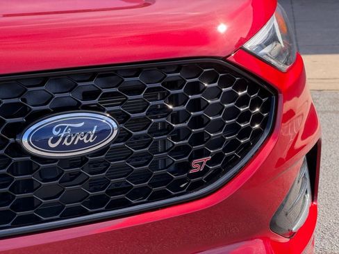 Certified 2022 Ford Edge ST image 21