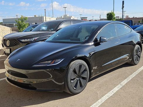 Used 2025 Tesla Model 3 Long Range AWD/4WD image 1