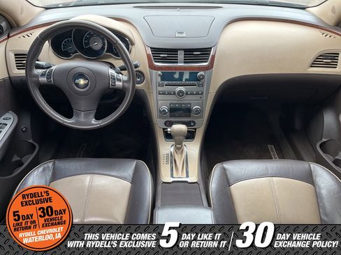 Used 2009 Chevrolet Malibu LTZ w/ HFV6 Engine Package image 7