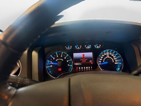 Used 2013 Ford F150 XLT w/ XLT Chrome Pkg RWD image 14