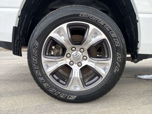 Used 2023 RAM 1500 Laramie AWD/4WD image 12