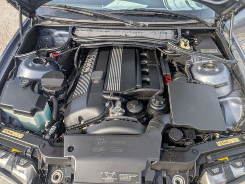 Used 2003 BMW 330Ci Convertible image 29