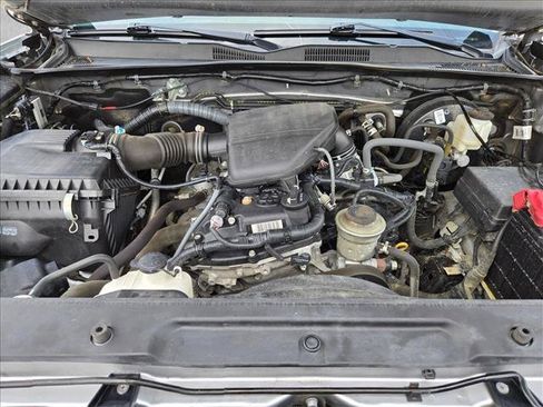 Used 2020 Toyota Tacoma SR w/ SR Convenience Package RWD image 21