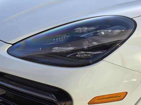 Certified 2021 Porsche Cayenne GTS image 11