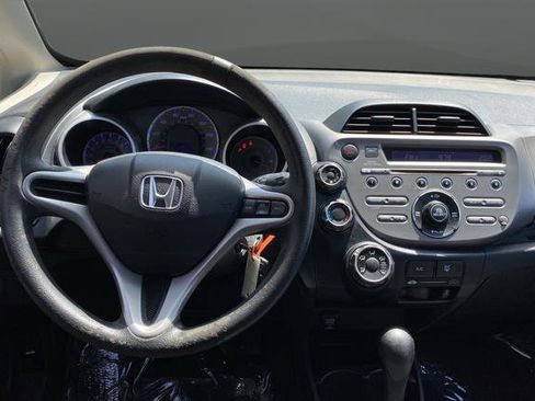 Used 2013 Honda Fit image 11