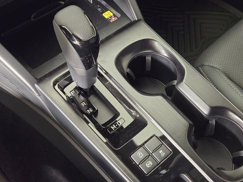 New 2026 Subaru Outback Limited AWD/4WD image 18