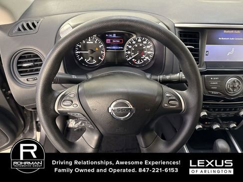 Used 2020 Nissan Pathfinder S AWD/4WD image 11