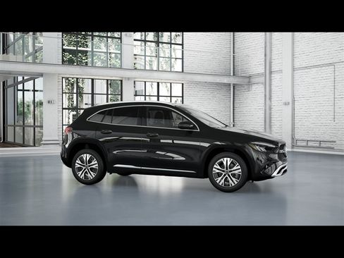 Certified 2026 Mercedes-Benz GLA 250 4MATIC image 9