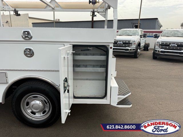Used 2025 Ford F250 XL RWD image 14