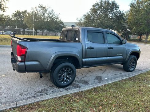 Used 2022 Toyota Tacoma SR5 image 5