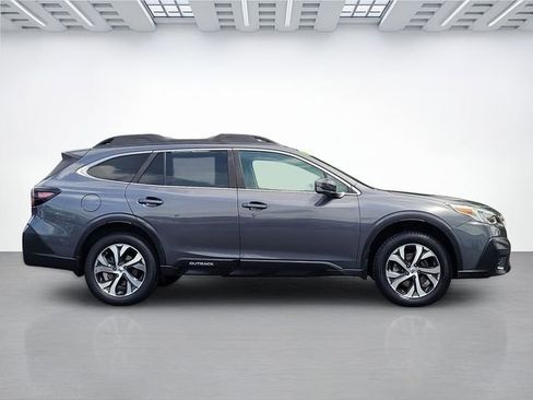 Used 2020 Subaru Outback Limited XT w/ Popular Package #2 AWD/4WD image 3