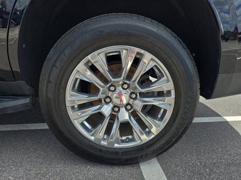 Used 2021 GMC Yukon Denali image 35