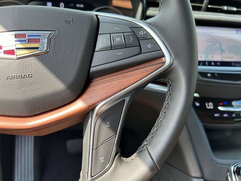 New 2026 Cadillac XT5 Premium Luxury FWD image 24