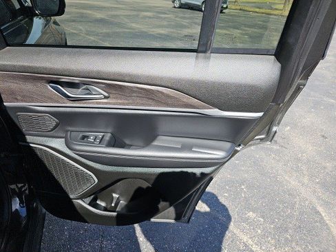 Used 2023 Jeep Grand Cherokee 4WD 4xe image 17