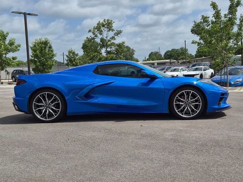 Used 2024 Chevrolet Corvette Stingray Premium Conv w/ Chrome Exterior Badge Package RWD image 4
