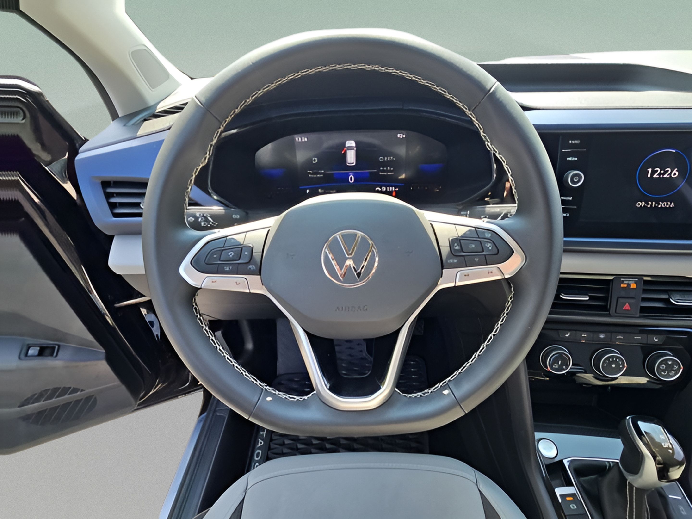 Used 2023 Volkswagen Taos SE FWD image 20