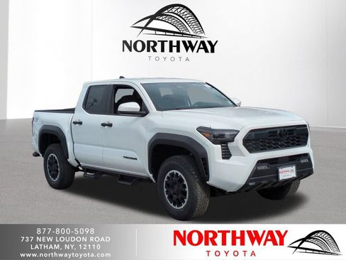 New 2026 Toyota Tacoma TRD Off-Road AWD/4WD image 1
